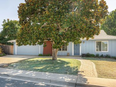 208 Calle Serrento