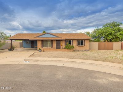 9170 N Rock Dove Pl