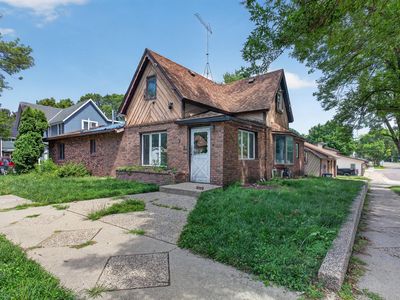 Property at 202 N Lincoln St, Lake Crystal, MN