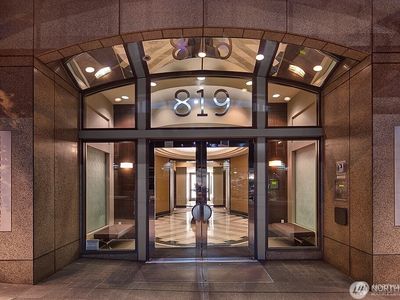 819 Virginia Street #2208