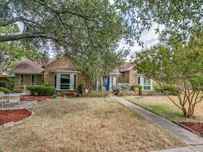 3806 Timberlake Dr