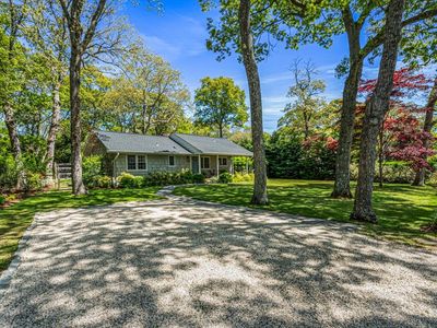 20 Shinnecock Ln