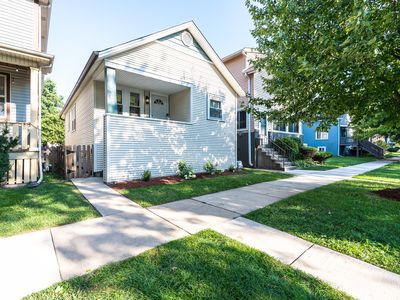 1420 Marengo Ave