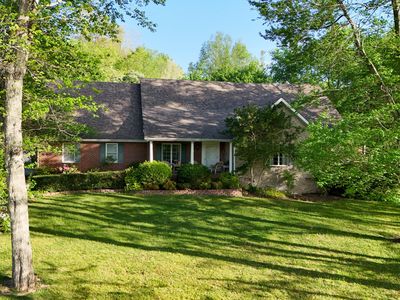 5686 Slate Lick Rd