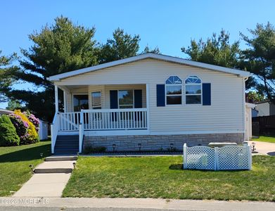 51 Pine Ridge Boulevard