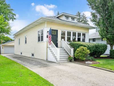 Property at 729 N Brainard Ave, La Grange Park, IL