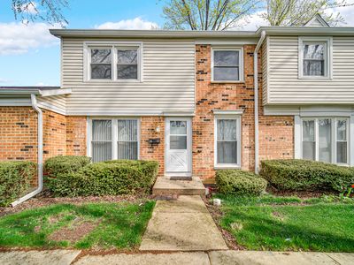 2022 Duxbury Ct #2022