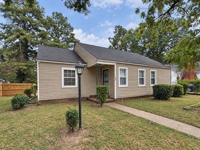 808 Fairwood Dr