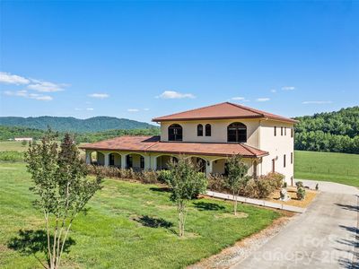 1418 Landis Ln