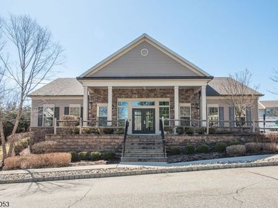 11 ALBERT CT