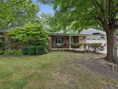 3318 Caroline Dr
