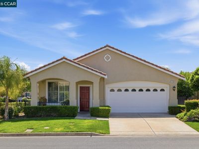 1118 Jonagold Way
