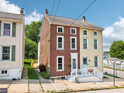 203 Walnut St