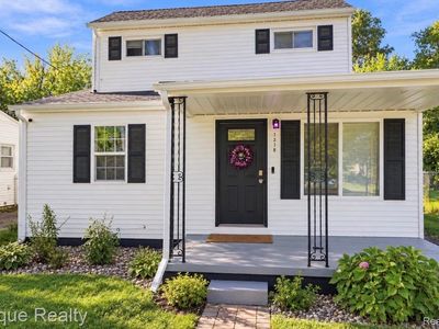 Property at 1318 Wells St, Burton, MI