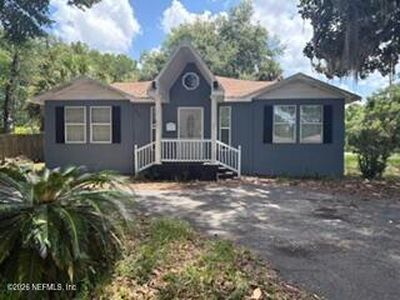 2604 HYDE PARK Road