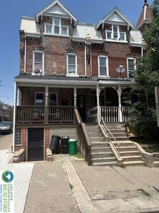 437 W Allen St