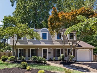 99 W Rexford Dr