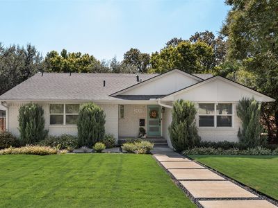 2430 Springhill Dr