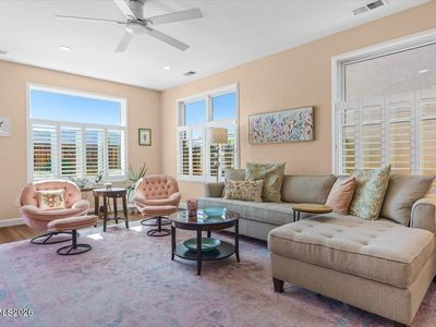 10518 Iron Point Cir
