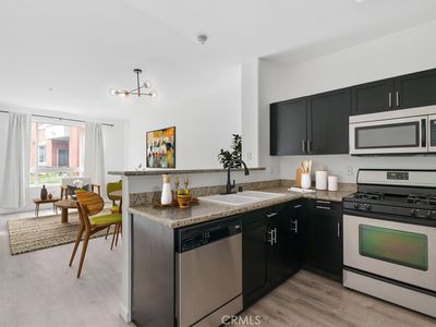 100 S Alameda St UNIT 213