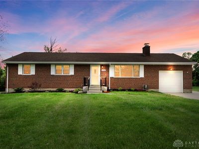 944 Indianwood Dr