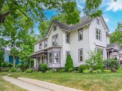 403 W Madison St