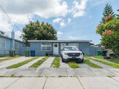 2532 W WALNUT STREET