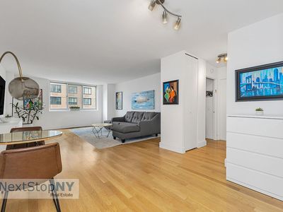 345 E 93rd St APT 8K