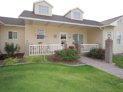 1707 Emerald Ave