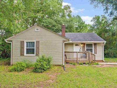 104 Carolyn Dr