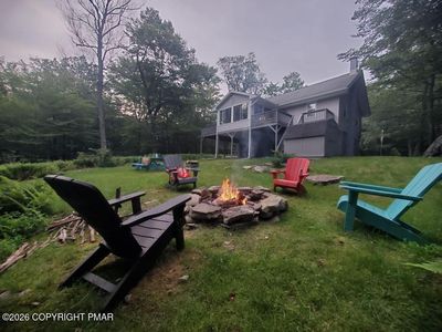 1061 Ridge Dr