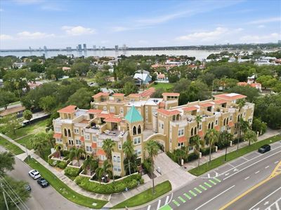 114 E DAVIS BOULEVARD #8