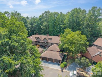 7426 Newmans Ln