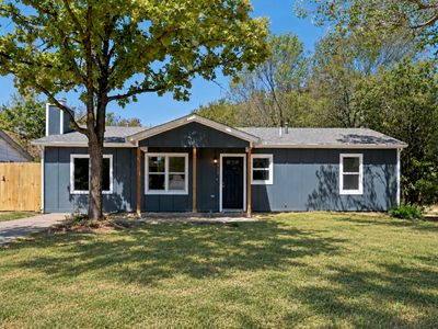 125 NE Cindy Ln