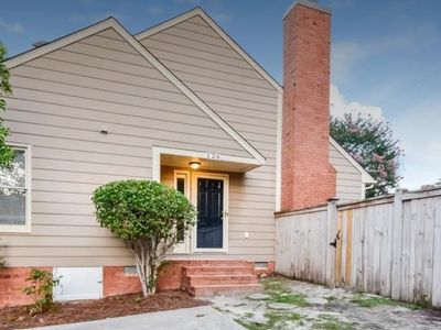 126 Village Walk