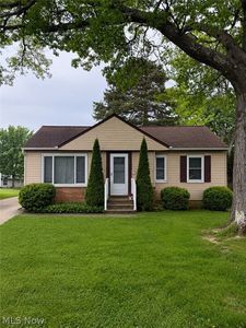 1372 Churchill Rd