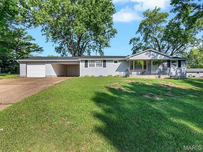 435 Old Springfield Rd