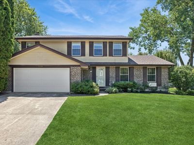 Property at 1108 Wellington Ave, Libertyville, IL