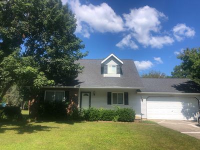 Property at 445 Mansfield Dr, Lapeer, MI