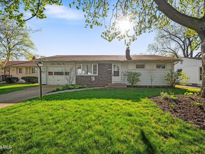 1621 Colleen Ct