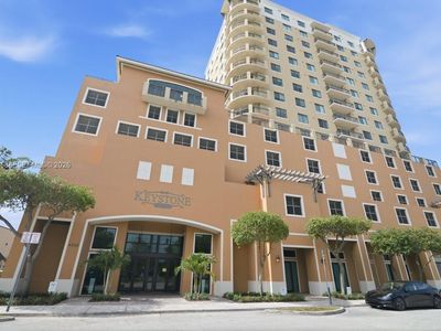 4242 NW 2nd St APT 807