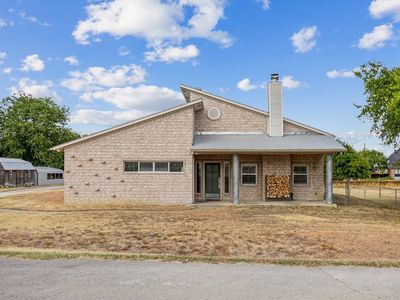 8252 Money Ln