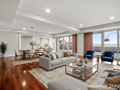 2 1/2 Battery Wharf #2304