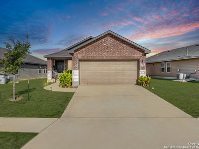 232 middle green