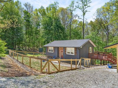106 Windcrest Dr