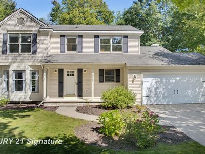 5628 Bloomfield Dr
