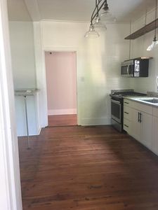 41 Ashton St