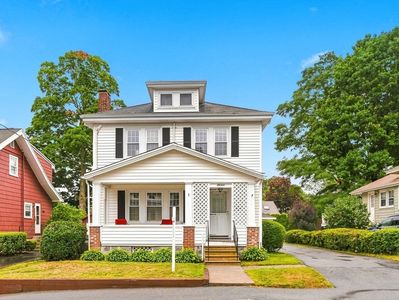 16 Elmlawn Rd