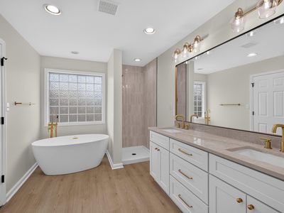 925 Winding Oak Trl