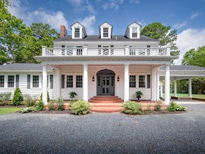 34000 Seaside Rd